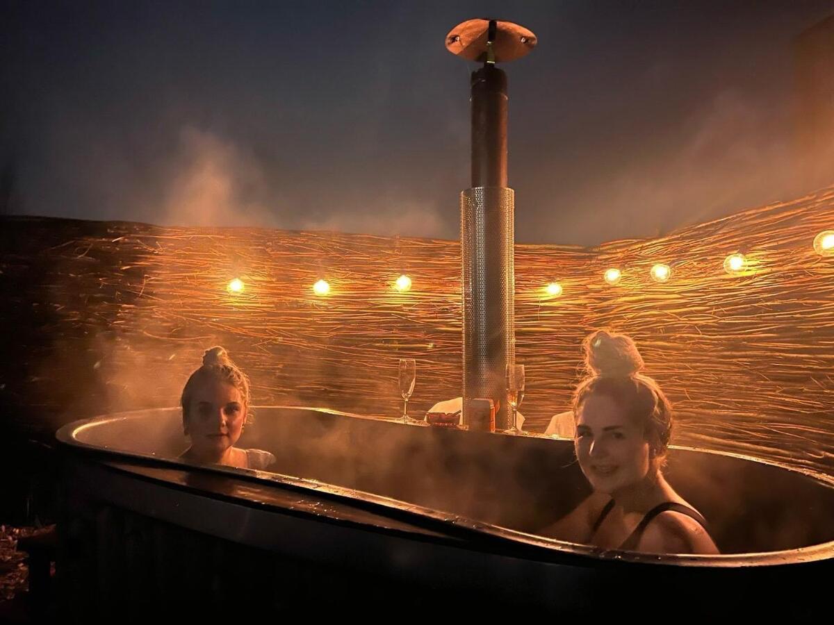 Bed & Wellness Klein Knorrestein With Private Hottub And Sauna And Tandembike Rental Included In Price Алмере Экстерьер фото