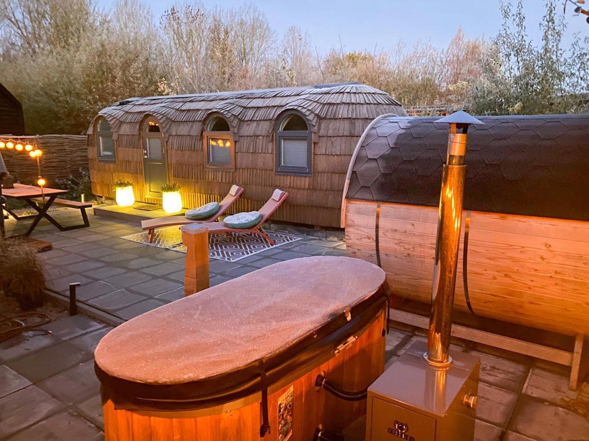 Bed & Wellness Klein Knorrestein With Private Hottub And Sauna And Tandembike Rental Included In Price Алмере Экстерьер фото